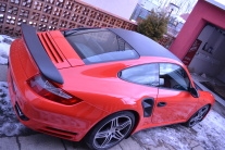 Porsche 911 - Ferarri Red